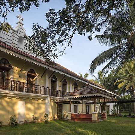 The Postcard Cuelim Hotel Velsao Luaran gambar