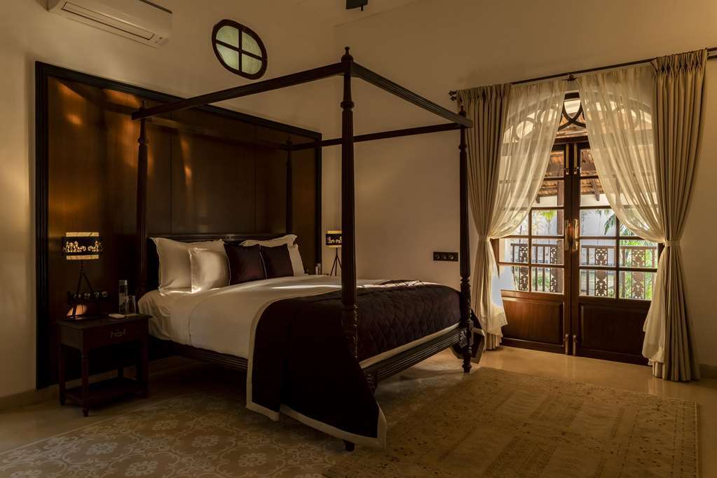 The Postcard Cuelim Hotel Velsao Bilik gambar